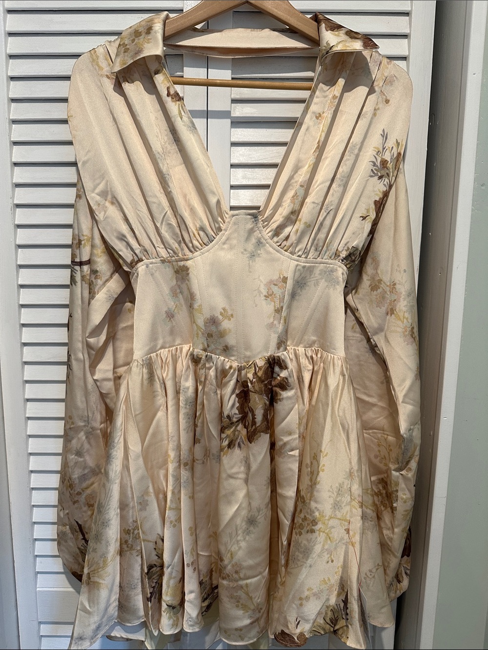 ASOS Women Cream Floral V-Neck Long Sleeve Dress